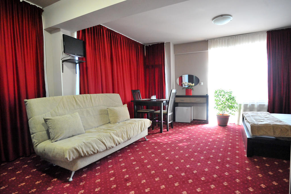 Pensiunea Novis Iasi Rom bilde